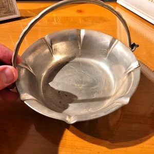KDM pewter bowl with handle made in Holland